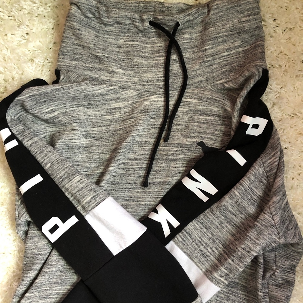 VS PINK GREY PULLOVER - Picture 1 of 3
